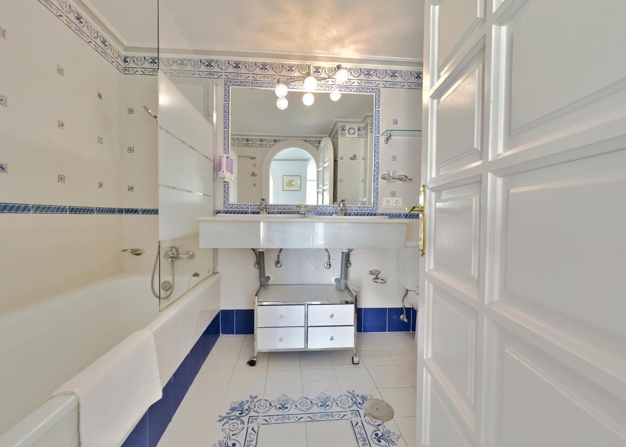 מארבלה Skol 508 West Facing Duplex Apartment With Amazing Sea Views מראה חיצוני תמונה