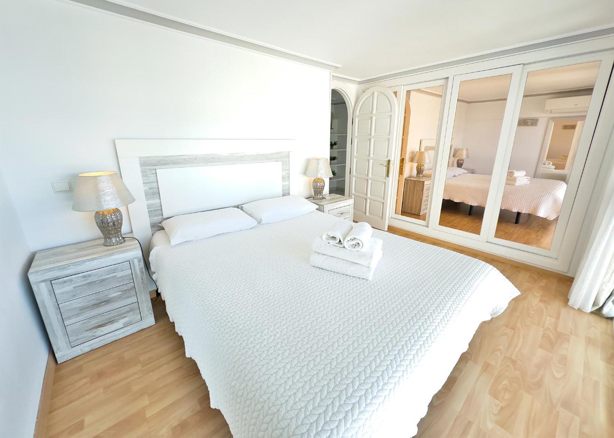 מארבלה Skol 508 West Facing Duplex Apartment With Amazing Sea Views מראה חיצוני תמונה
