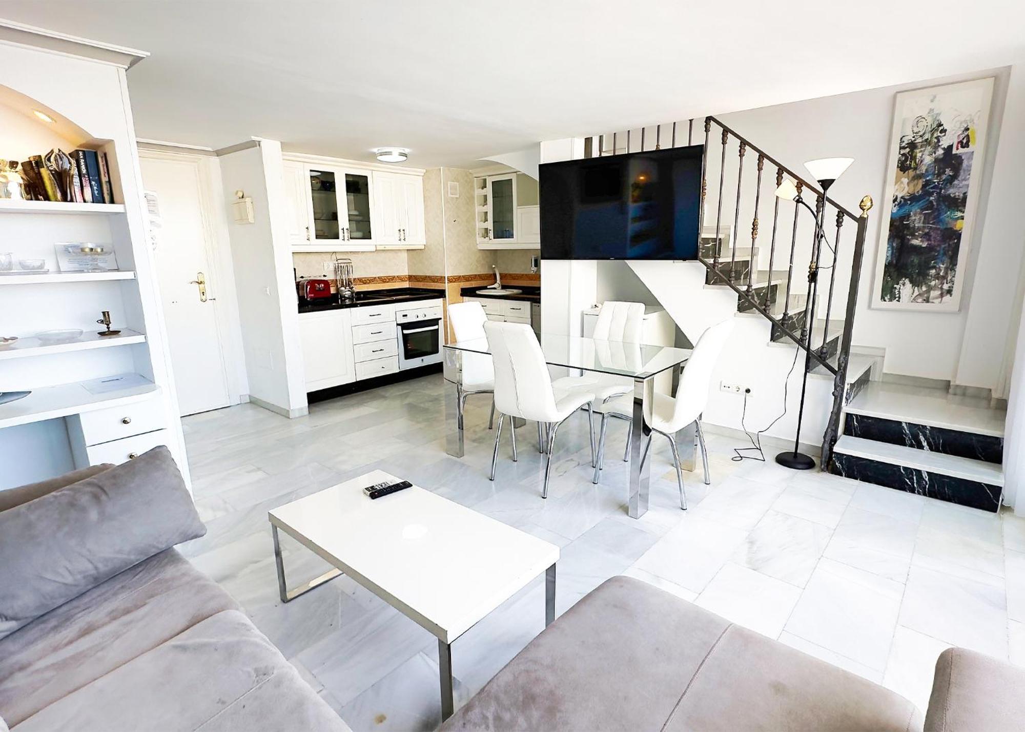 מארבלה Skol 508 West Facing Duplex Apartment With Amazing Sea Views מראה חיצוני תמונה